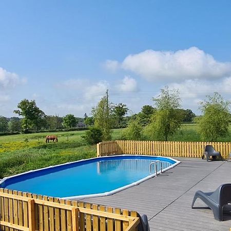 Le Petit Moulin Bed & Breakfast Saint-Hilaire  Eksteriør bilde