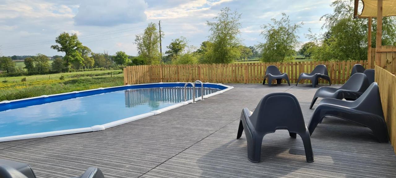 Le Petit Moulin Bed & Breakfast Saint-Hilaire  Eksteriør bilde