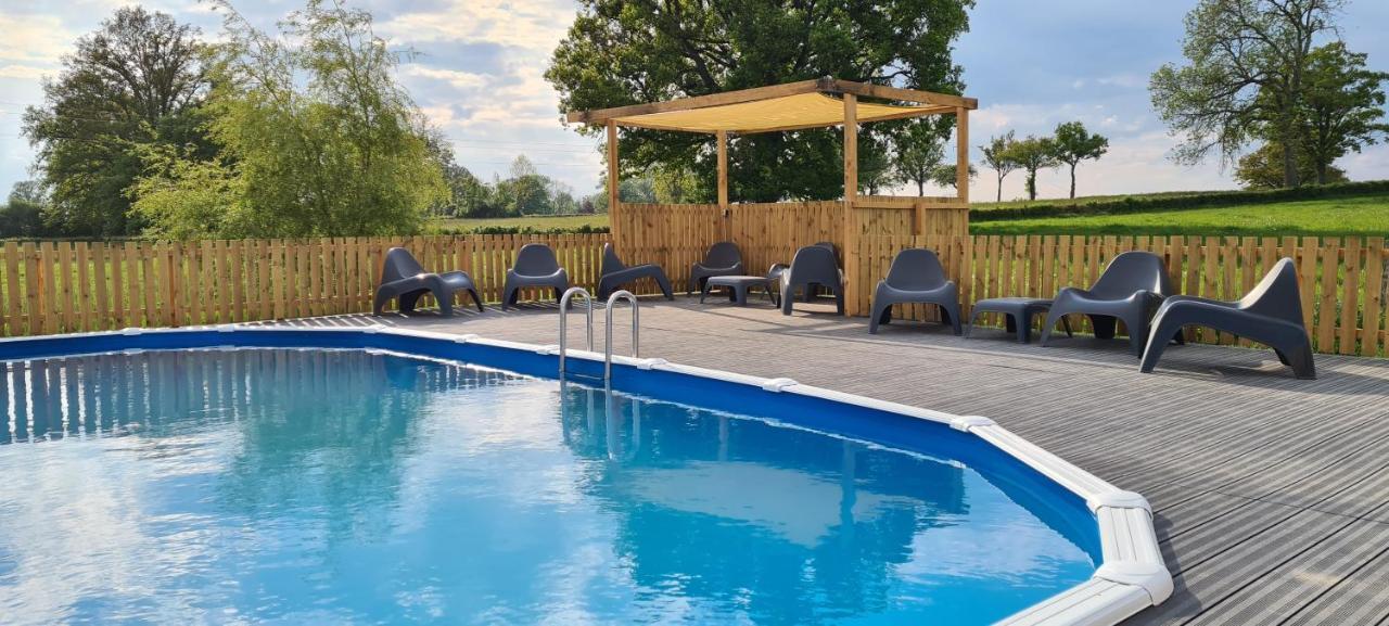 Le Petit Moulin Bed & Breakfast Saint-Hilaire  Eksteriør bilde