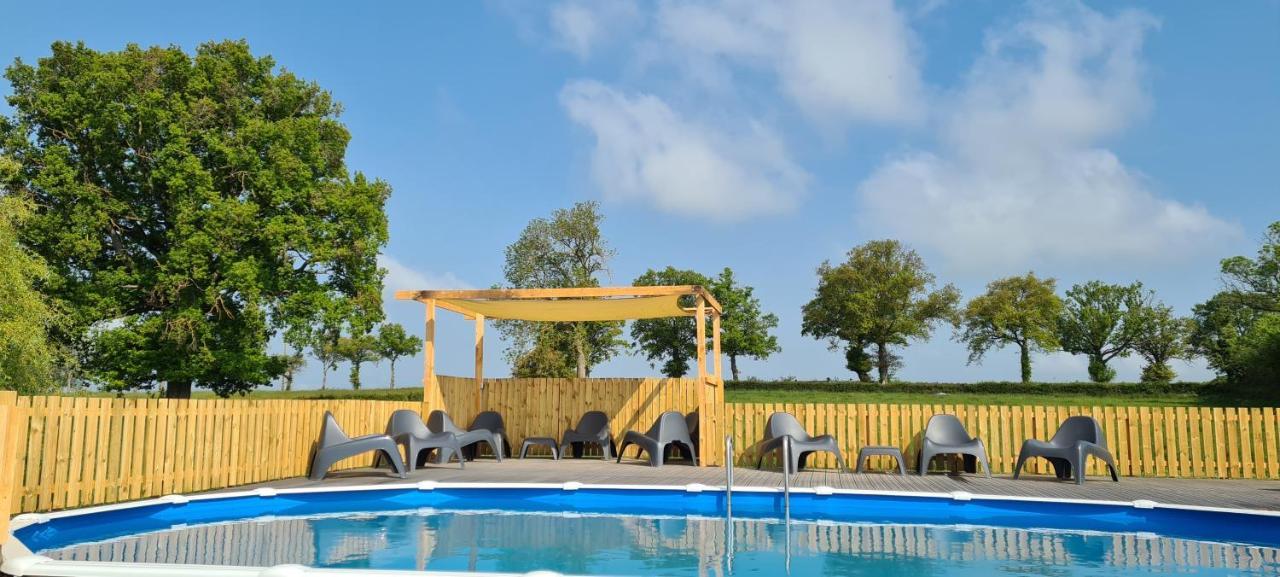 Le Petit Moulin Bed & Breakfast Saint-Hilaire  Eksteriør bilde