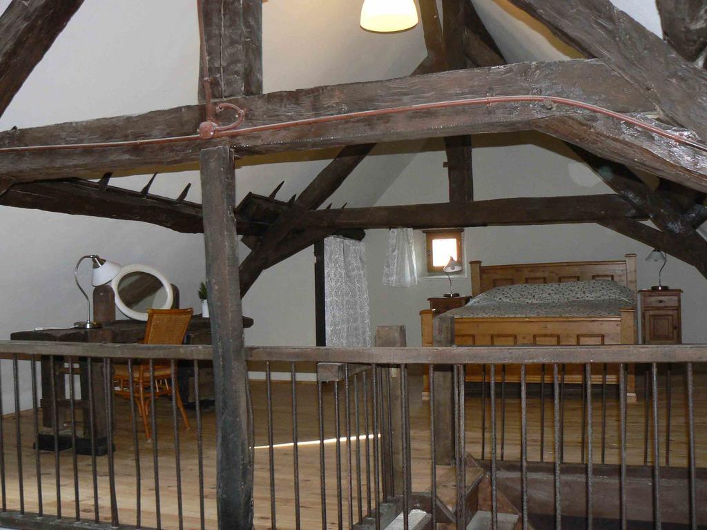 Le Petit Moulin Bed & Breakfast Saint-Hilaire  Rom bilde