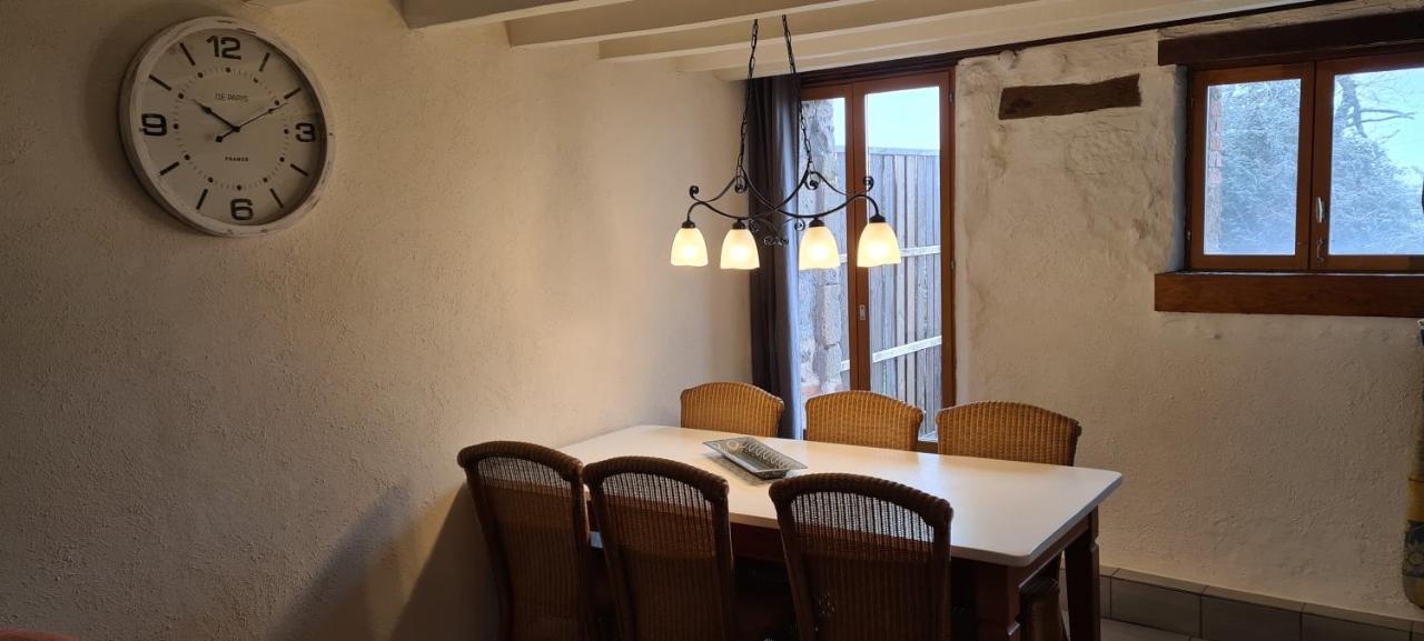 Le Petit Moulin Bed & Breakfast Saint-Hilaire  Eksteriør bilde